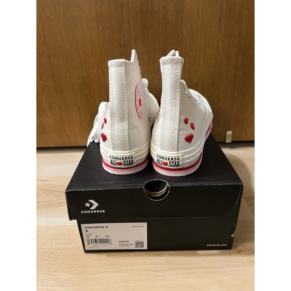 Converse A10717C Valentine's Day Unisex Sneakers In White Red Youth 3